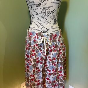 American Eagle Outfitters Red and Gray A-Line Skirt